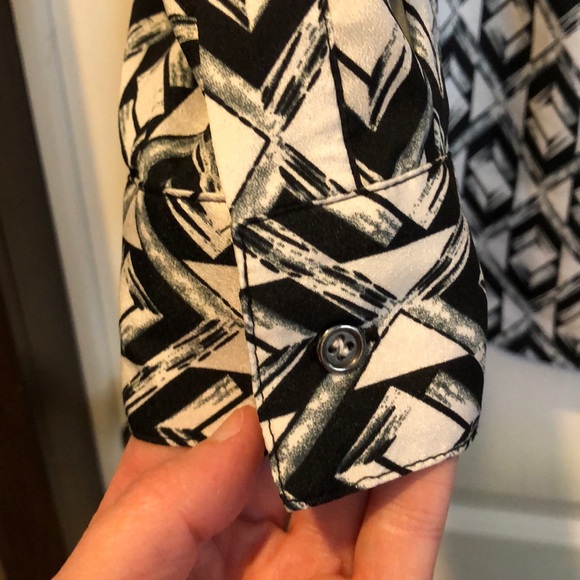 NWOT C J BANKS blouse - Picture 5 of 11